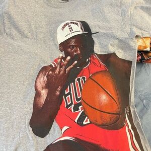 Michael Jordan Graphic Tshirt. Championship